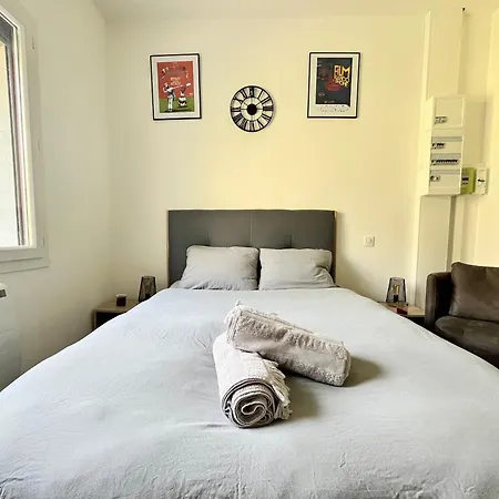 Lumineux A 10 Min De Marche Du Centre * Angouleme