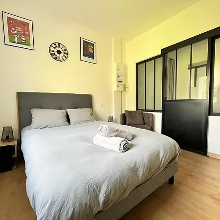 Lumineux A 10 Min De Marche Du Centre Apartment *