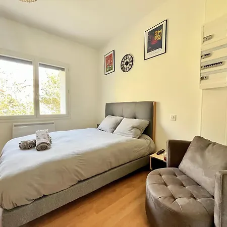 Lumineux Proche Du Centre * Angulema