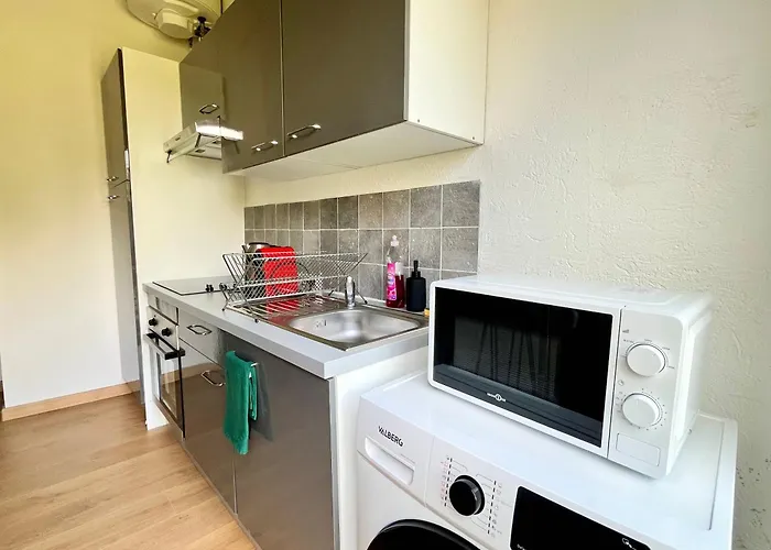 Lumineux Proche Du Centre Angulema